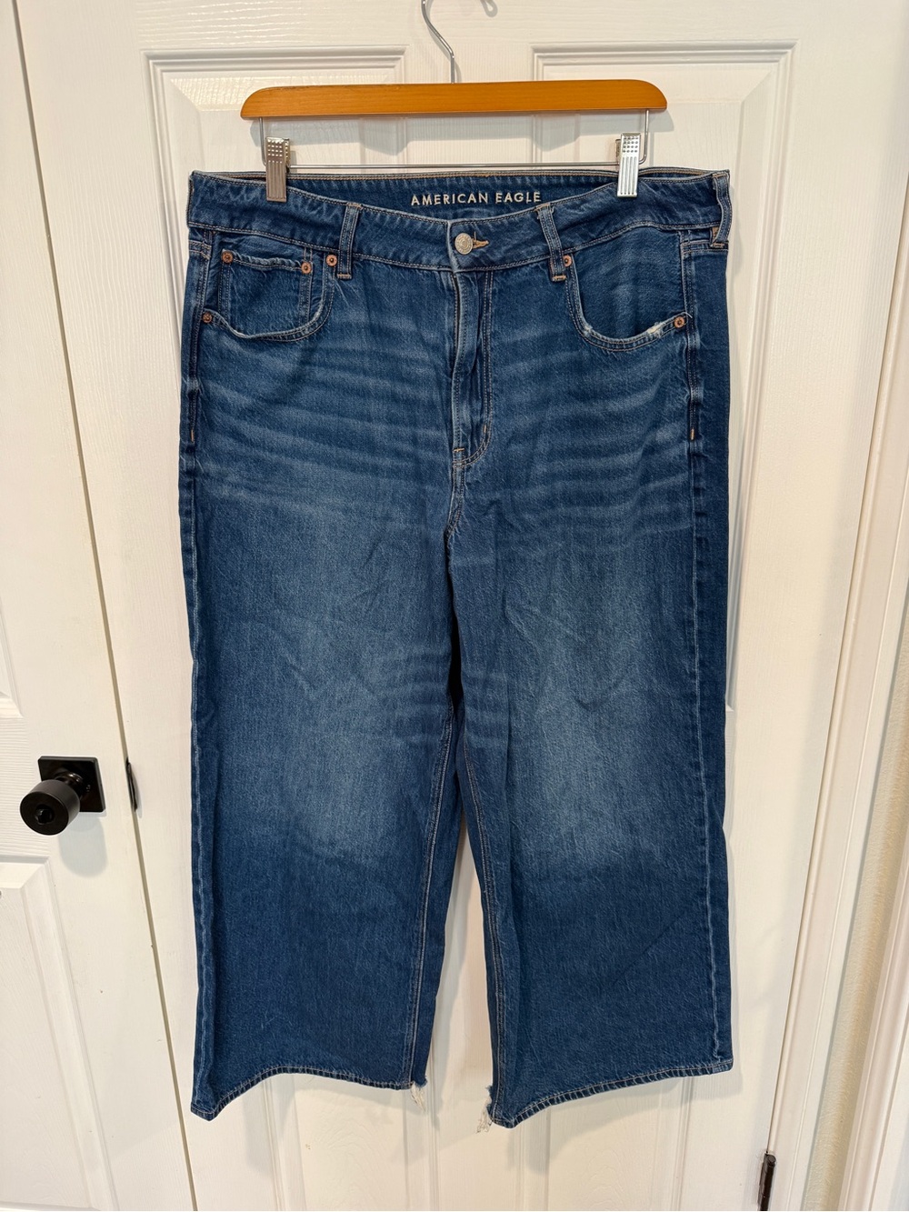 American Eagle Outfitters women’s wide leg jeans size 16
